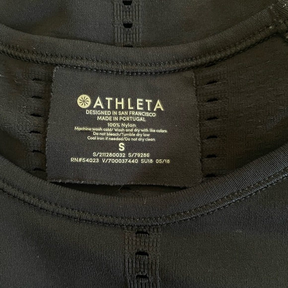 Athleta Foothill Long Sleeve Laser Cut Pullover Top - Picture 4 of 8